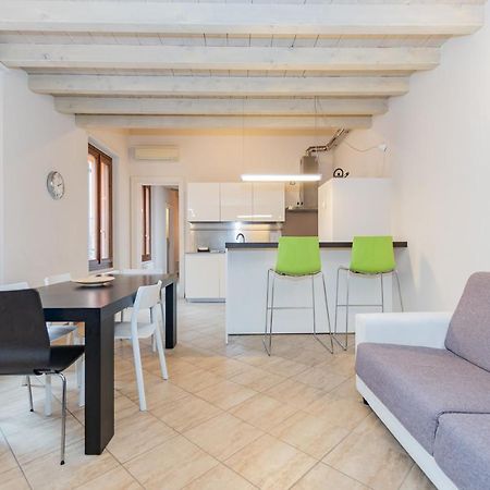 Trilocale Rua Sovera 85 - F&L Aparment Бреша Екстериор снимка