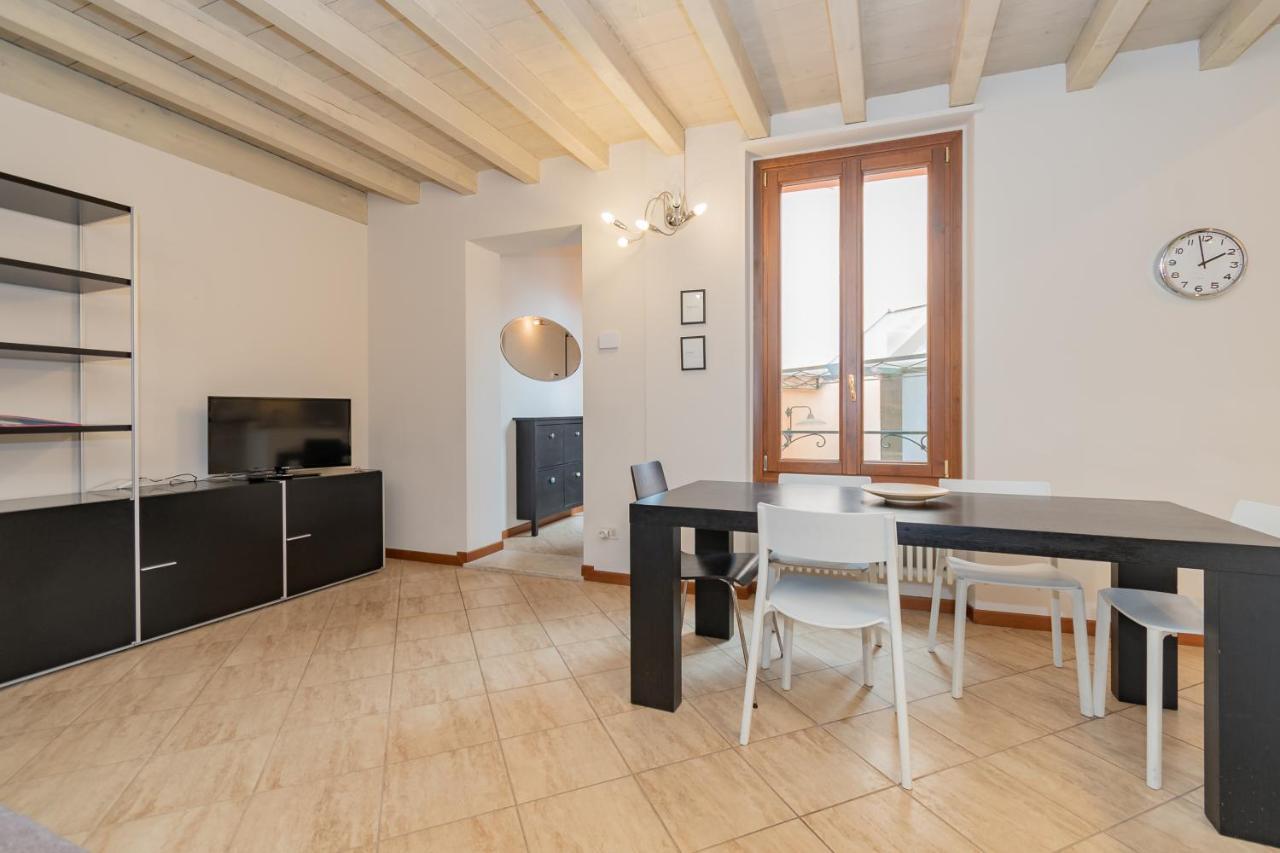 Trilocale Rua Sovera 85 - F&L Aparment Бреша Екстериор снимка