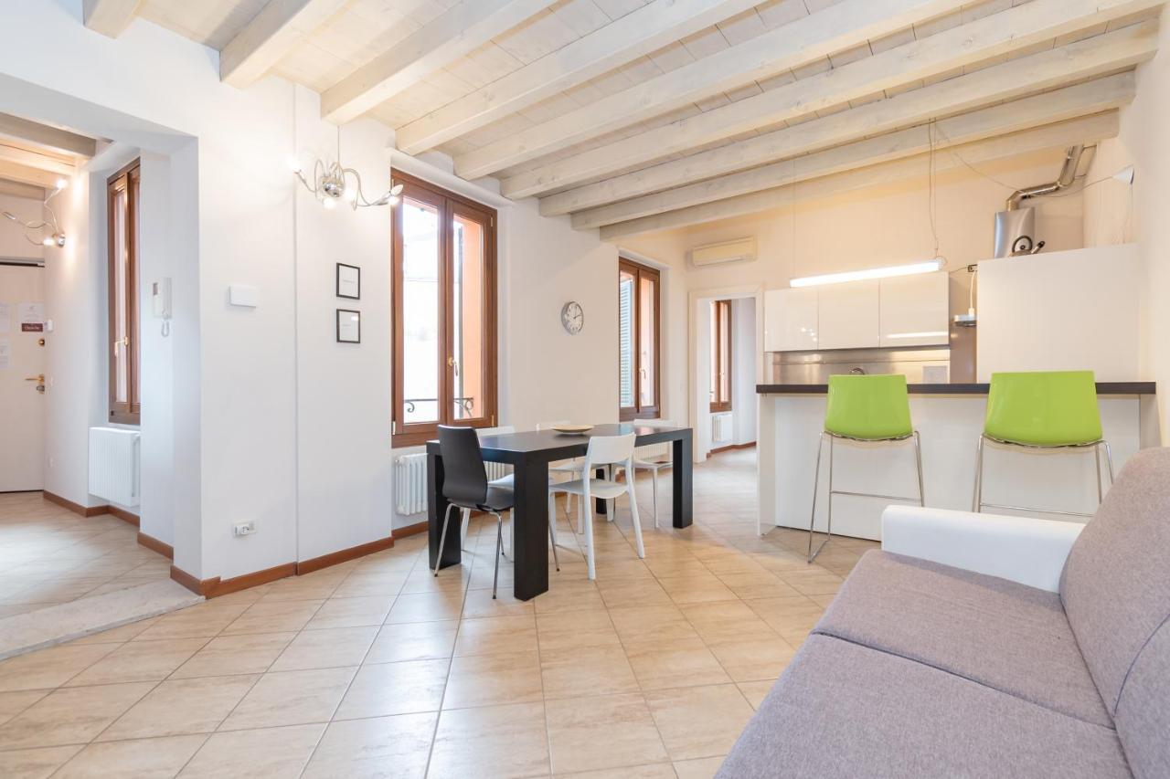Trilocale Rua Sovera 85 - F&L Aparment Бреша Екстериор снимка